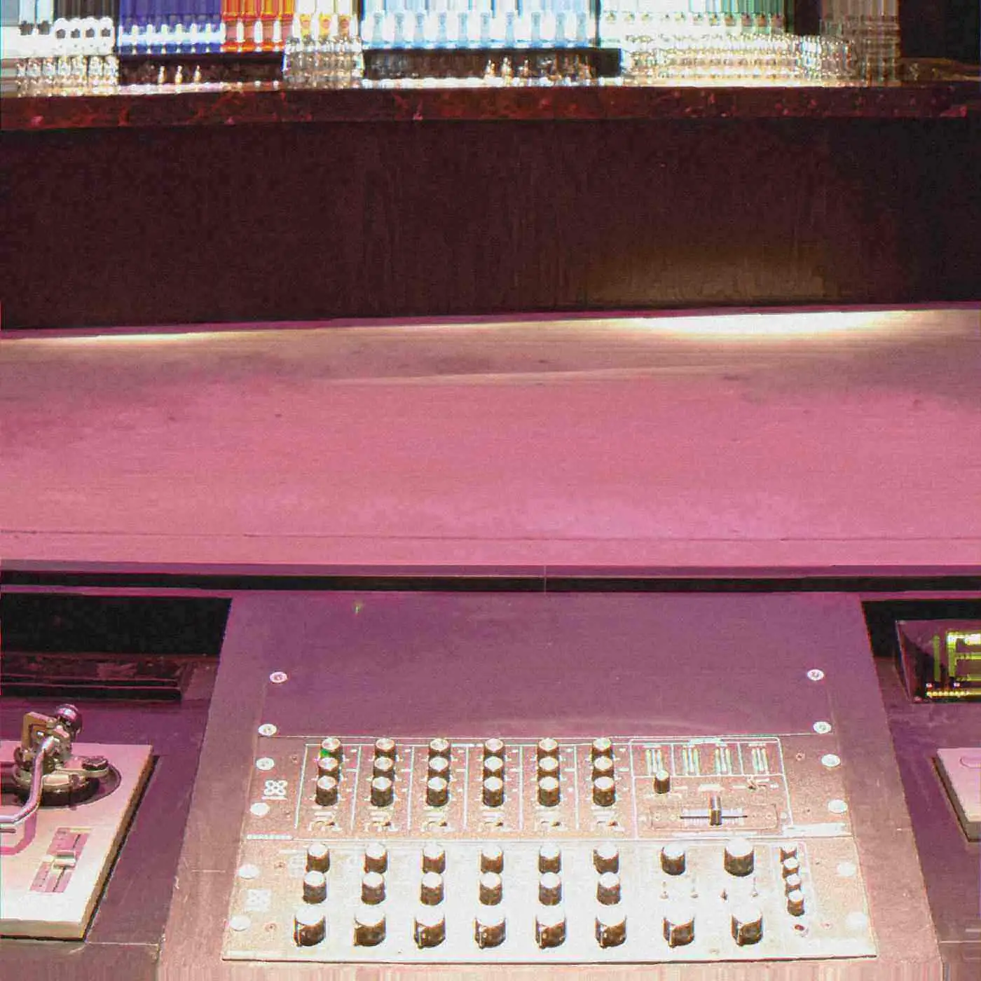 A DJ booth in Munich. Photo: Arnold Jaeger Werner, CC BY 2.0.