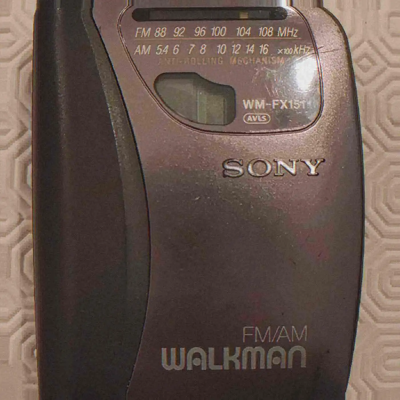 A Sony Walkman WM-FX151. Photo: YoloBoscaiolo, CC BY-SA 4.0.